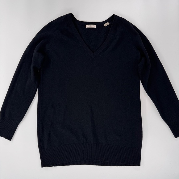 EQUIPMENT FEMME 100% Cashmere Black Sweater - Picture 1 of 4